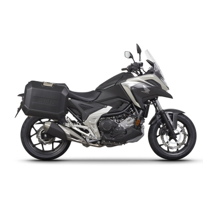 Kompletná sada bočných čiernych hliníkových kufrov SHAD TERRA BLACK , 36L/36/ bočné kufre, vrátane montážnej sady SHAD HONDA NC 750 X 2021-
